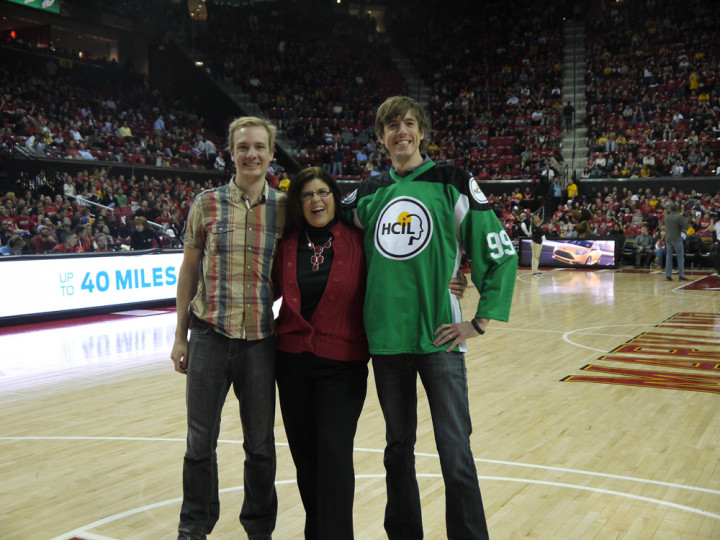 Daumé and Froehlich at basketball game