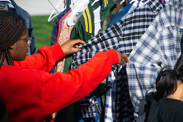 Descriptive image for UMD Undergrads Launch Vyne: App Promoting Sustainable Fashion