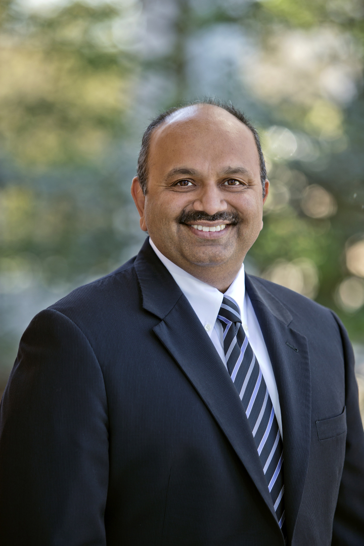 Descriptive image for Amitabh Varshney Appointed to Second Term as Dean of UMD’s College of Computer, Mathematical, and Natural Sciences