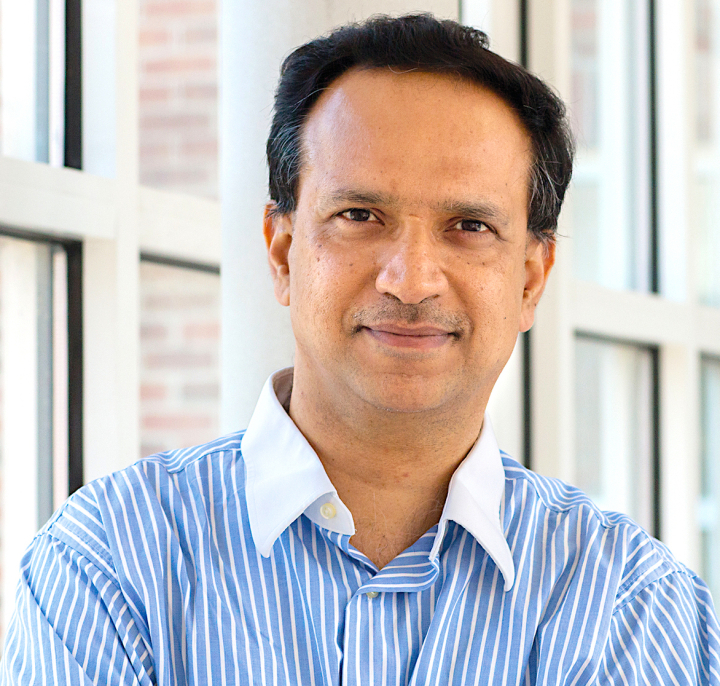Descriptive image for Dinesh Manocha Receives Google Faculty Award
