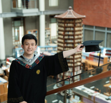 Photo of Kecheng Liu