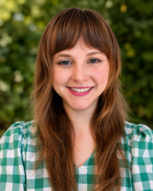 Photo of Sarah Tucker